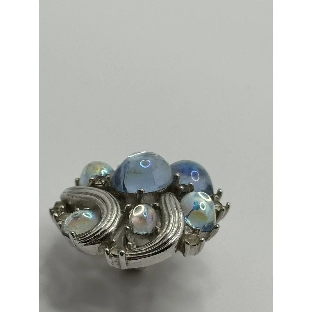 Vintage Crown Trifari Reflection Jewels of Fantasy Cabochon Clip On Earrings